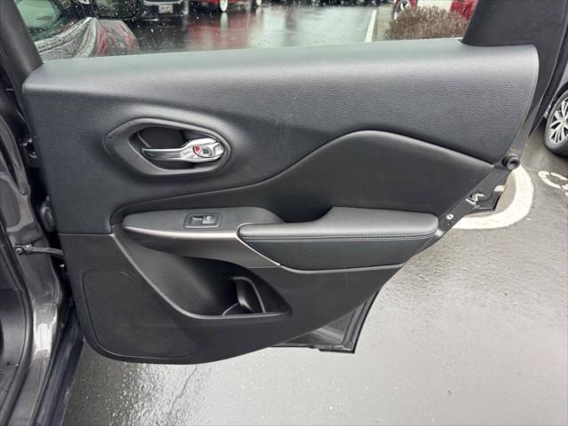 2019 Jeep Cherokee Latitude Plus FWD