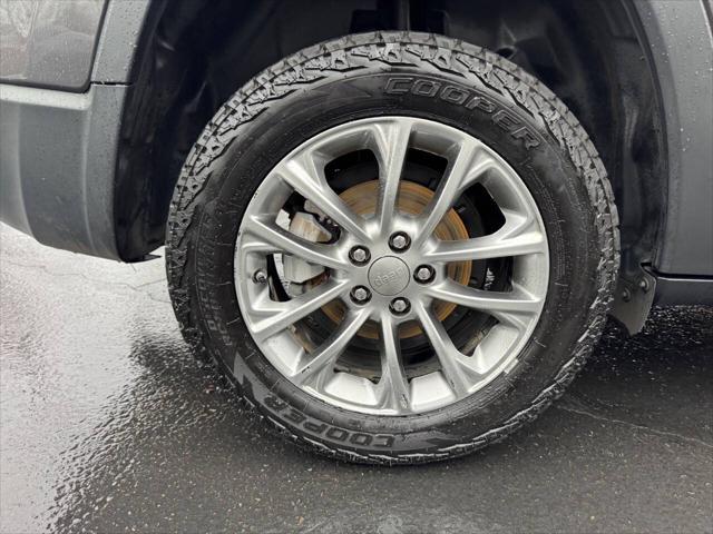 2019 Jeep Cherokee Latitude Plus FWD