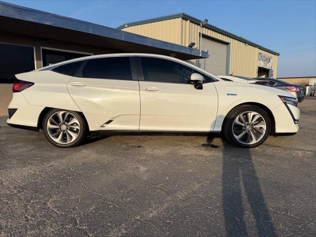 2019 Honda Clarity Plug-In Hybrid Base 4dr Sedan
