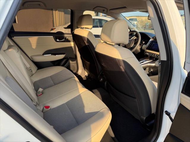 2019 Honda Clarity Plug-In Hybrid Base 4dr Sedan