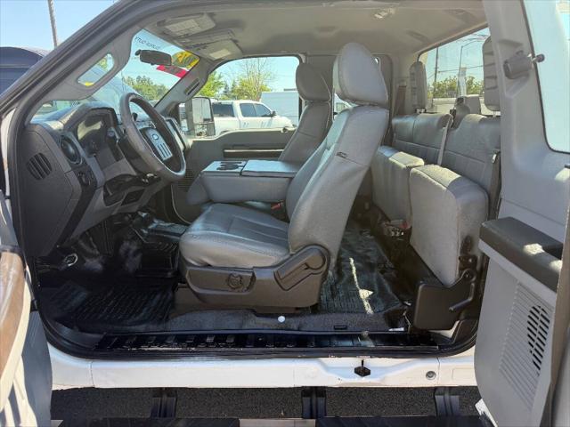 2015 Ford F-250 XL 4WD SuperCab 158