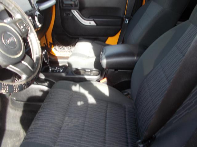 2012 Jeep Wrangler Unlimited Sahara