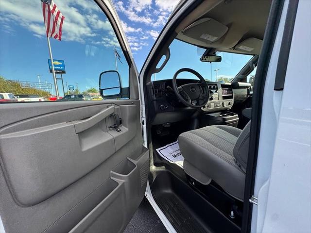 2025 Chevrolet Express Cargo Van RWD 2500 Extended Wheelbase WT