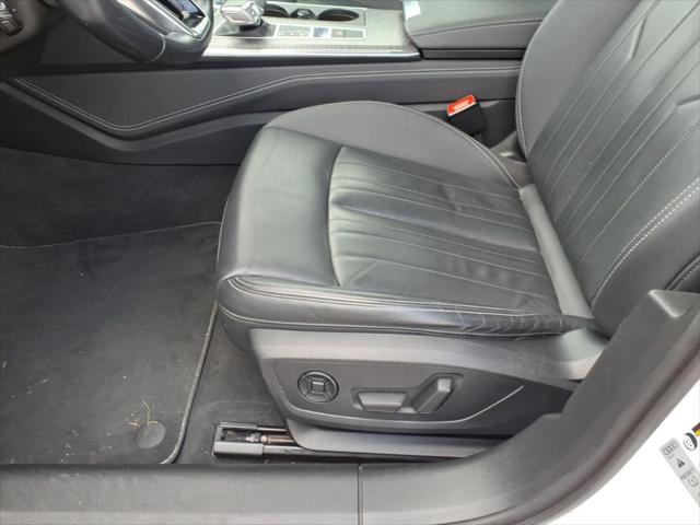 2024 Audi A6 Premium Plus 45 TFSI quattro S tronic