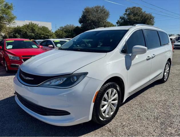 2019 Chrysler Pacifica Touring L for sale in Orlando, FL