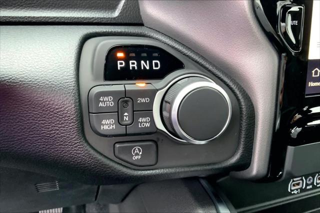 2026 Ram 1500 Lone Star Crew Cab 4x4 5'7" Box