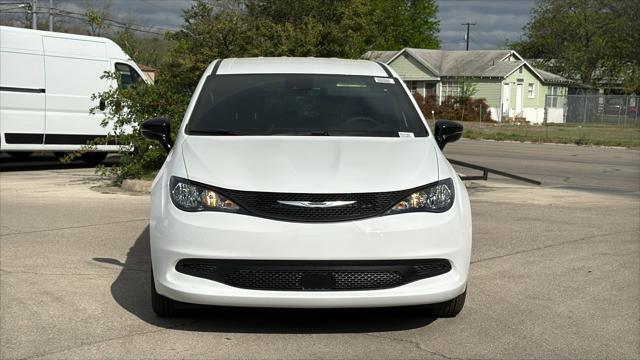 2026 Chrysler Voyager VOYAGER LX