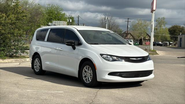 2026 Chrysler Voyager VOYAGER LX