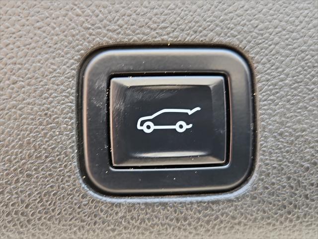 2022 Chevrolet Suburban 4WD High Country