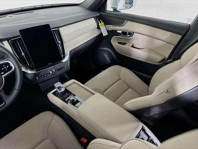 2026 Volvo XC90 Plus, B5 AWD Gas (mild hybrid), Gasoline, Bright, 7 Seats