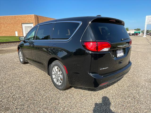 2026 Chrysler Voyager VOYAGER LX