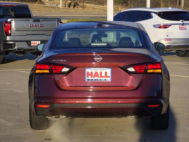 2025 Nissan Altima SV FWD