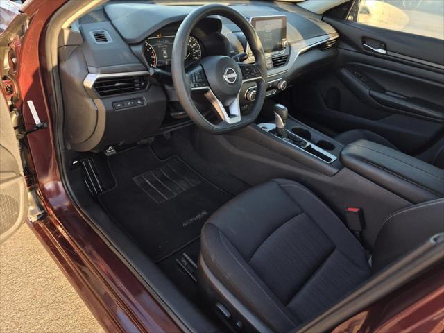 2025 Nissan Altima SV FWD