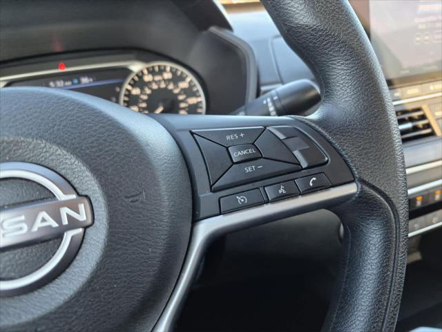 2025 Nissan Altima SV FWD
