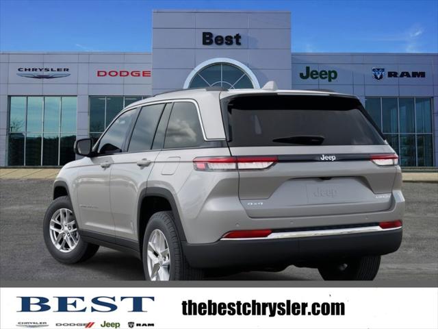 2026 Jeep Grand Cherokee GRAND CHEROKEE LAREDO X 4X4