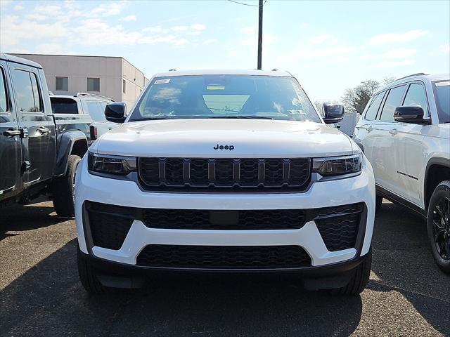 2026 Jeep Grand Cherokee GRAND CHEROKEE LAREDO ALTITUDE 4X4