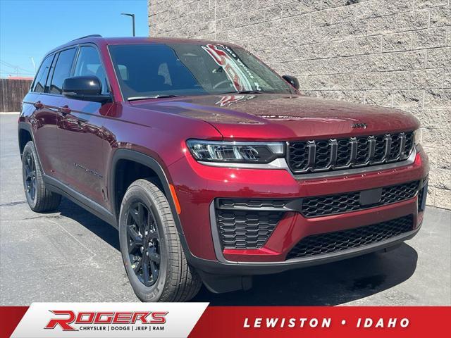 2026 Jeep Grand Cherokee GRAND CHEROKEE LAREDO ALTITUDE 4X4