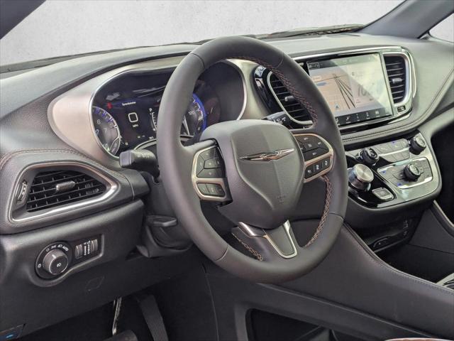 2026 Chrysler Pacifica PACIFICA PINNACLE