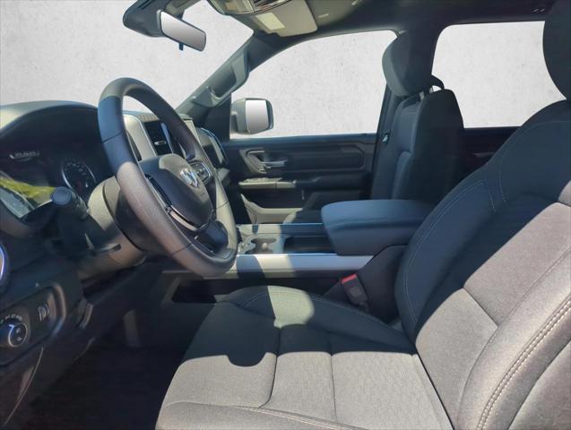 2026 RAM Ram 1500 RAM 1500 EXPRESS CREW CAB 4X4 57 BOX