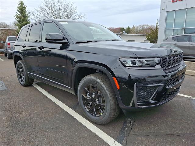 2026 Jeep Grand Cherokee GRAND CHEROKEE LAREDO ALTITUDE 4X4