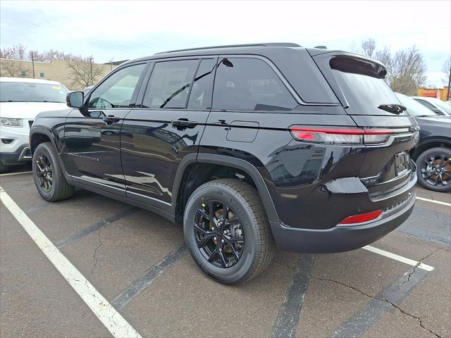 2026 Jeep Grand Cherokee GRAND CHEROKEE LAREDO ALTITUDE 4X4