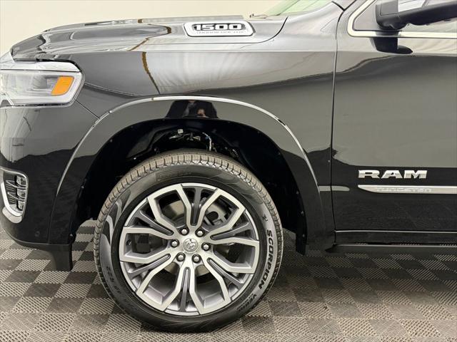 2026 Ram 1500 Tungsten Crew Cab 4x4 5'7" Box