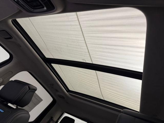 2026 Ram 1500 Tungsten Crew Cab 4x4 5'7" Box