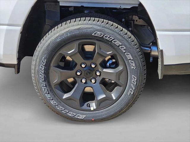 2026 Ram 1500 Express Crew Cab 4x4 5'7" Box