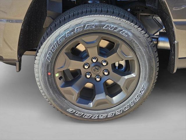 2026 Ram 1500 Express Crew Cab 4x4 5'7" Box