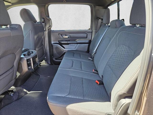 2026 Ram 1500 Express Crew Cab 4x4 5'7" Box