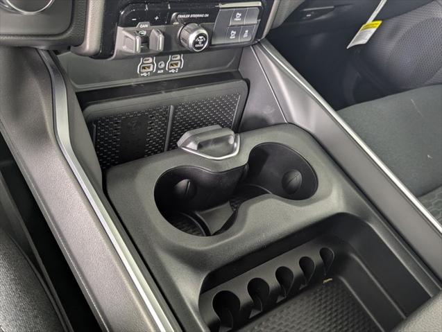 2026 Ram 1500 Big Horn Crew Cab 4x4 5'7" Box