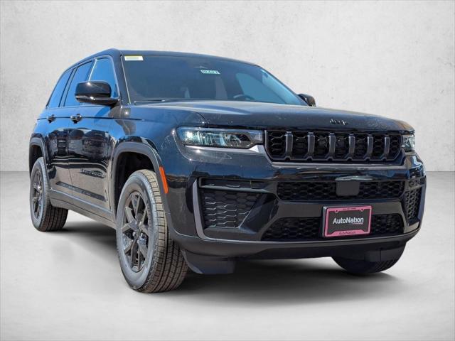 2026 Jeep Grand Cherokee Altitude 4x4