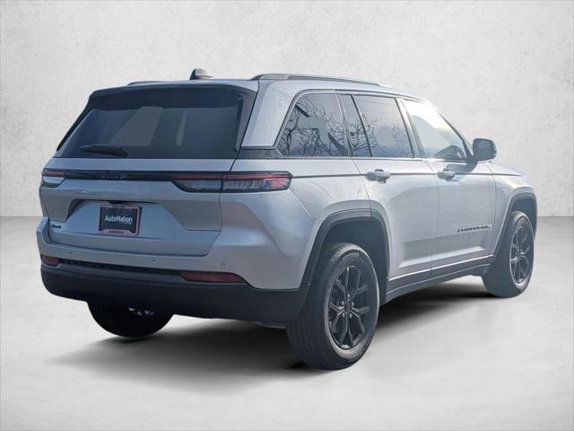 2026 Jeep Grand Cherokee GRAND CHEROKEE LAREDO ALTITUDE 4X4