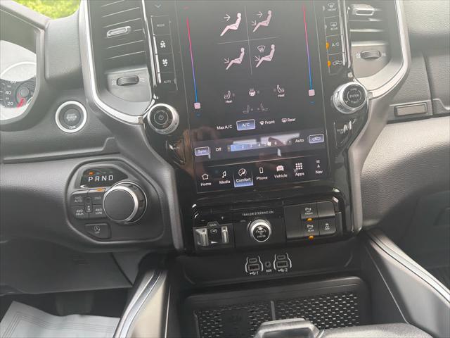 2026 Ram 1500 Big Horn Crew Cab 4x4 5'7" Box