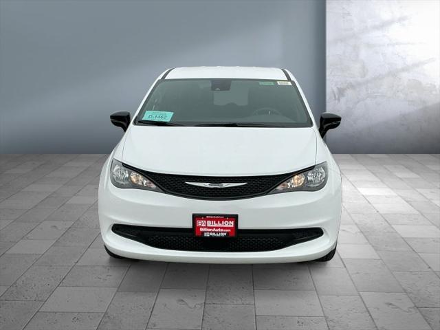 2026 Chrysler Voyager VOYAGER LX