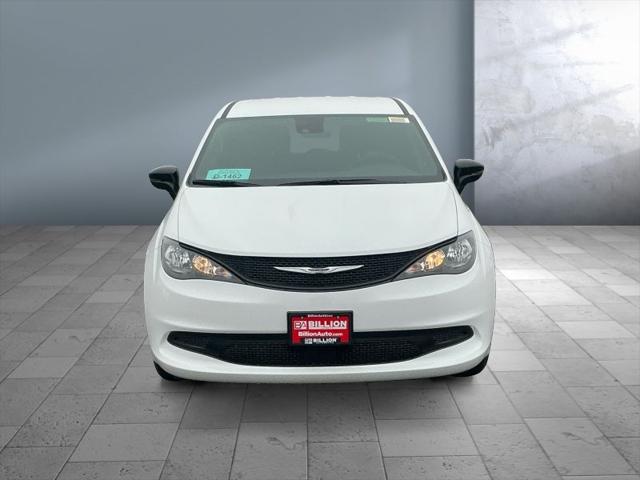 2026 Chrysler Voyager VOYAGER LX