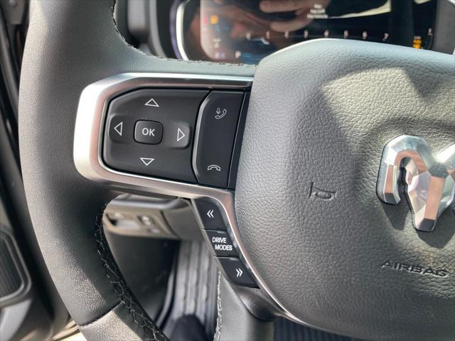2026 Ram 1500 Big Horn Crew Cab 4x4 5'7" Box