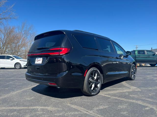 2026 Chrysler Pacifica PACIFICA SELECT