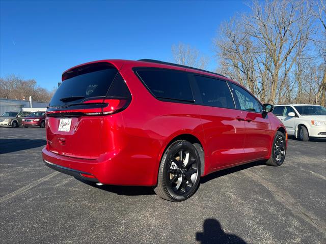 2026 Chrysler Pacifica PACIFICA SELECT