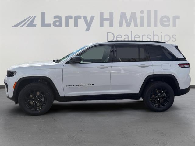 2026 Jeep Grand Cherokee GRAND CHEROKEE LAREDO ALTITUDE 4X4