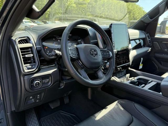 2026 RAM Ram 1500 RAM 1500 LIMITED CREW CAB 4X4 57 BOX