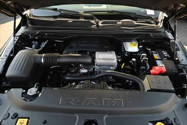 2026 Ram 1500 Laramie Crew Cab 4x4 5'7" Box