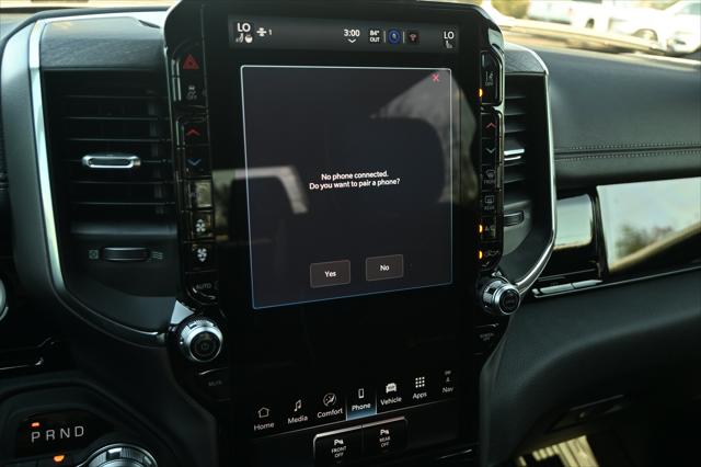2026 Ram 1500 Laramie Crew Cab 4x4 5'7" Box