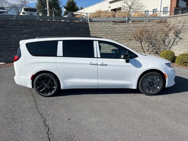 2026 Chrysler Pacifica PACIFICA SELECT 2026 Chrysler Pacifica PACIFICA SELECT