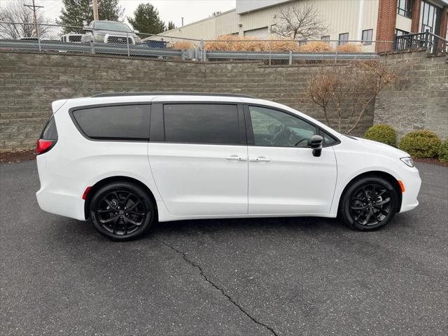 2026 Chrysler Pacifica PACIFICA SELECT