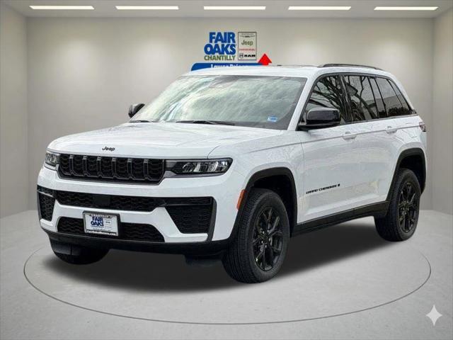 2026 Jeep Grand Cherokee GRAND CHEROKEE LAREDO ALTITUDE 4X4 2026 Jeep Grand Cherokee GRAND CHEROKEE LAREDO ALTITUDE 4X4