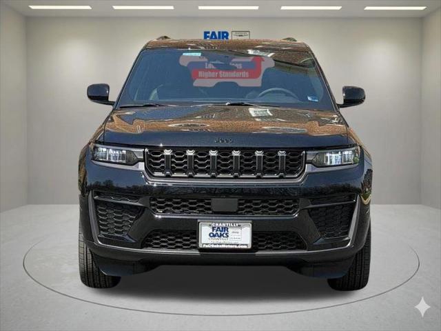 2026 Jeep Grand Cherokee GRAND CHEROKEE LAREDO ALTITUDE 4X4