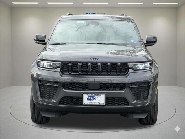 2026 Jeep Grand Cherokee GRAND CHEROKEE LAREDO ALTITUDE 4X4