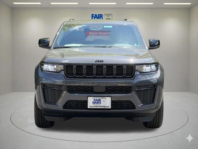 2026 Jeep Grand Cherokee GRAND CHEROKEE LAREDO ALTITUDE 4X4 2026 Jeep Grand Cherokee GRAND CHEROKEE LAREDO ALTITUDE 4X4