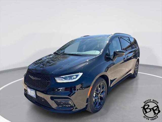 2026 Chrysler Pacifica PACIFICA LIMITED